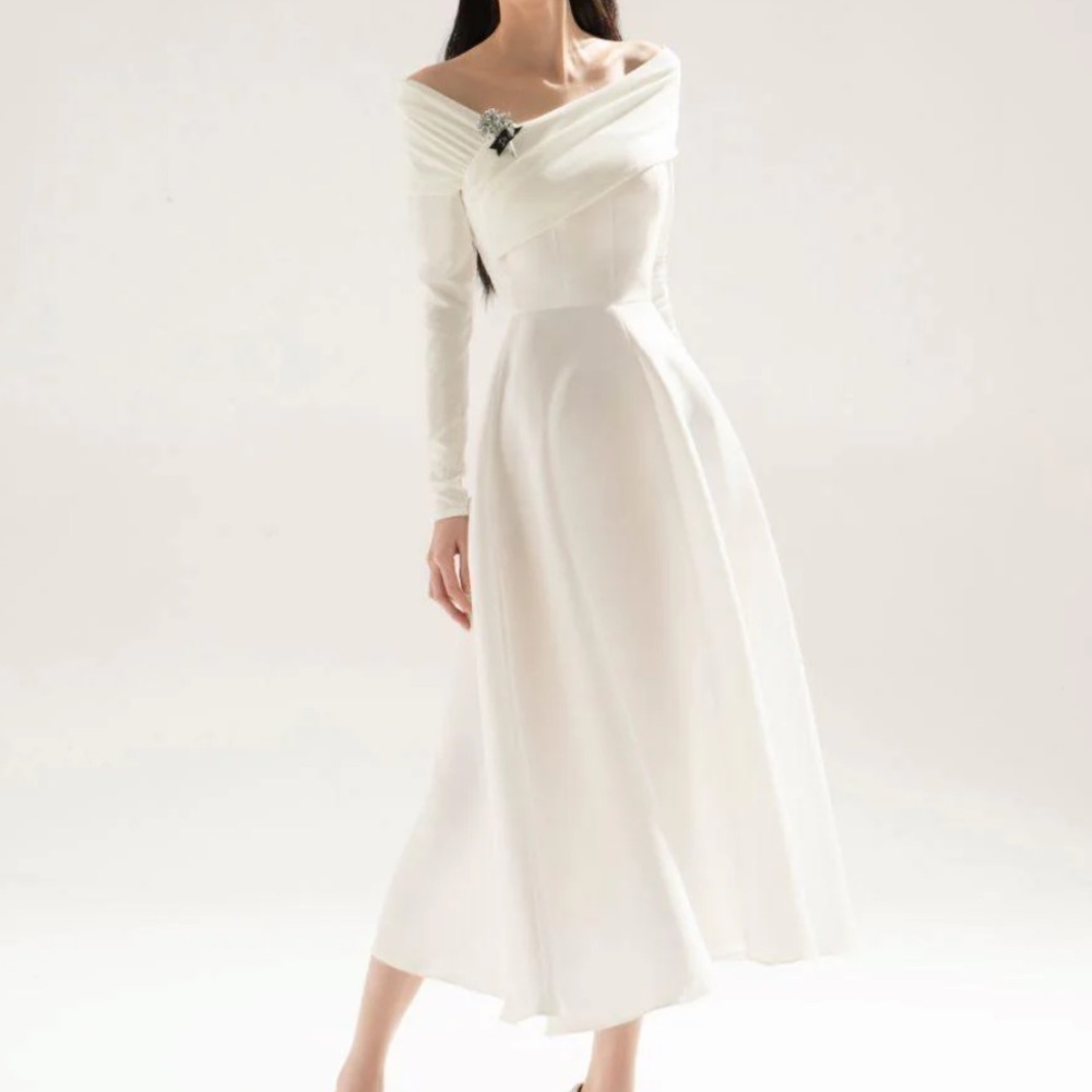 White offshoulder midi gown